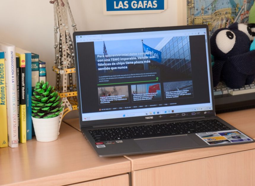 Tecno Megabook K16S AMD, análisis: un ejemplo a seguir de portátil bueno y barato para la batalla diaria en casa
